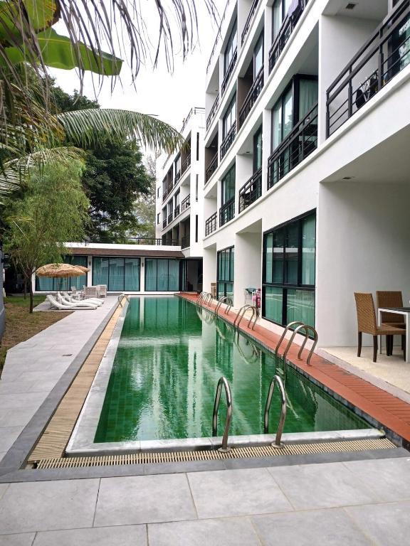 Private apartment at Kris Condo by Lofty – Phuket